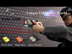 Súng đánh điện hai viên đạn với thuốc xịt hạt tiêu và thiết bị giữ từ xa.