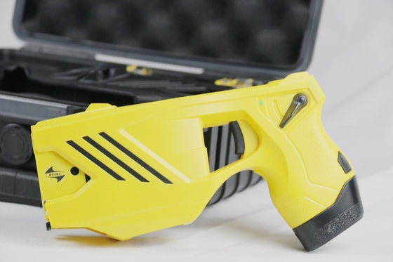 Mua Tri chức năng dual cartridge Low Power Stun Gun để bảo vệ điều khiển từ xa sản xuất trực tuyến