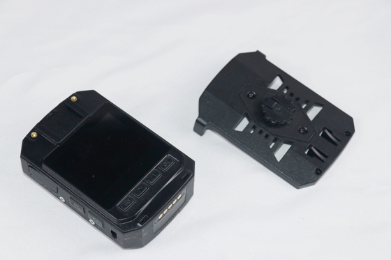 Mua HC100 Bluetooth Camera cơ thể Đèn tuổi thọ Long tuổi thọ pin HDR ghi âm Thiết kế mạnh mẽ sản xuất trực tuyến